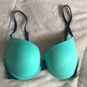 VS PINK pushup bra